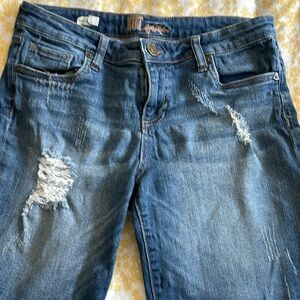 SALE Kut from the Kloth distressed shorts